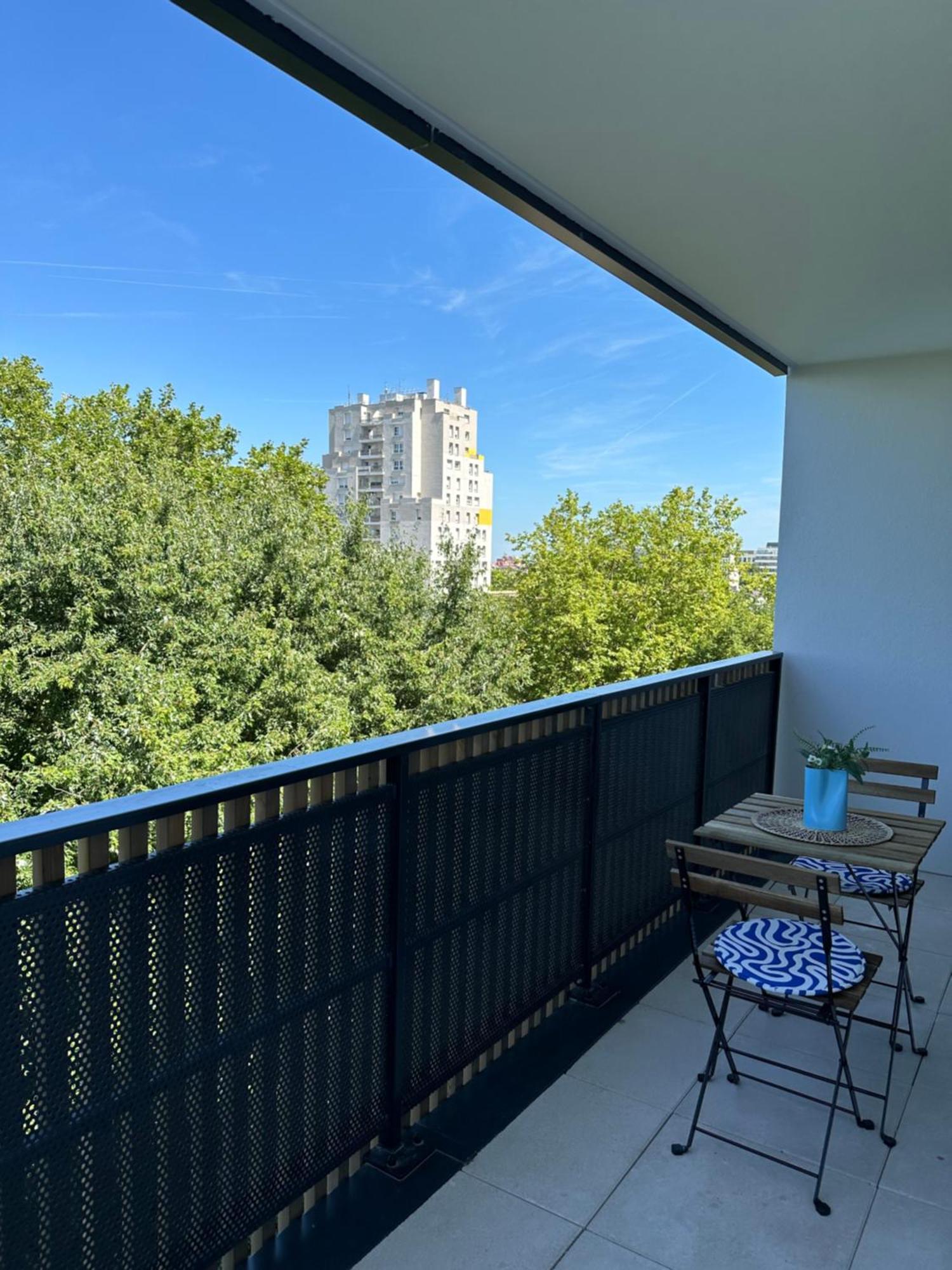 Appartement Entre Paris Et Disney Noisy-le-Grand Eksteriør bilde